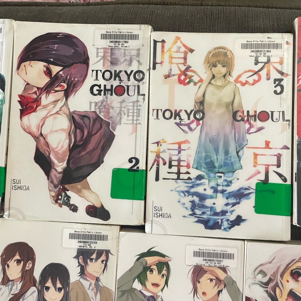 Tokyo Ghoul Manga Volumes 2 and 3